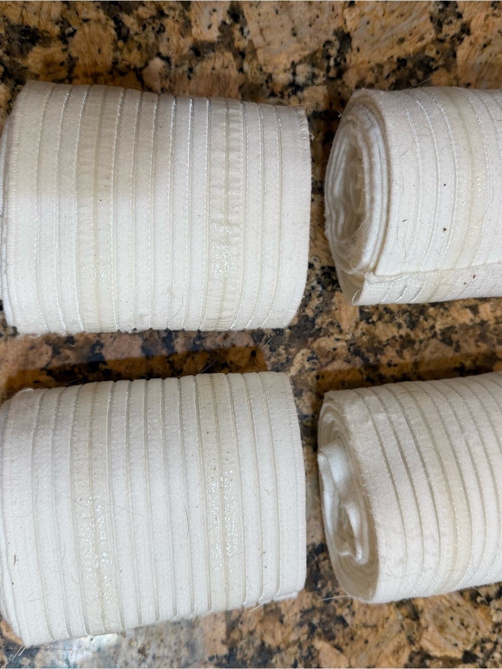 Saratoga Equestrian White Ribbed stretch Standing wraps for horse used- 4 count